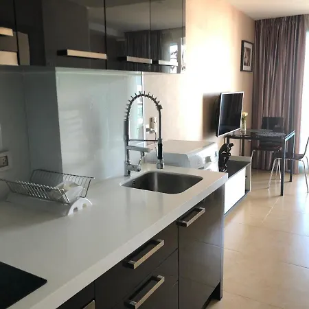 Centara Avenue Soi Buakhao By Daisy Pattaya 2 Apartment ภายนอก รูปภาพ